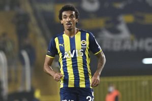 "Fənərbaxça"nın keçmiş ulduzunun səhhəti pisləşdi