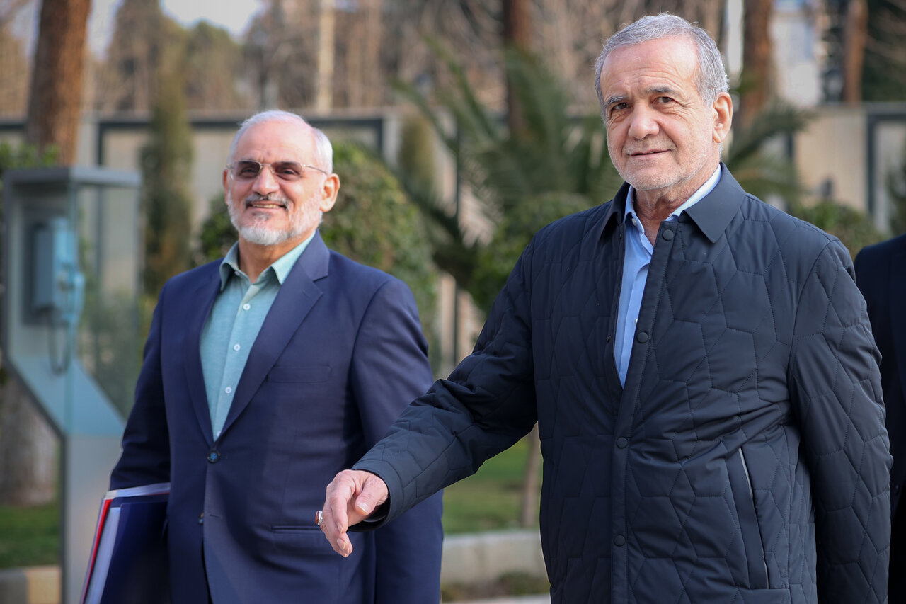 Pezeşkianı Bakıda heyrətləndirən mənzərə – “Artıq tapşırıq verilib”