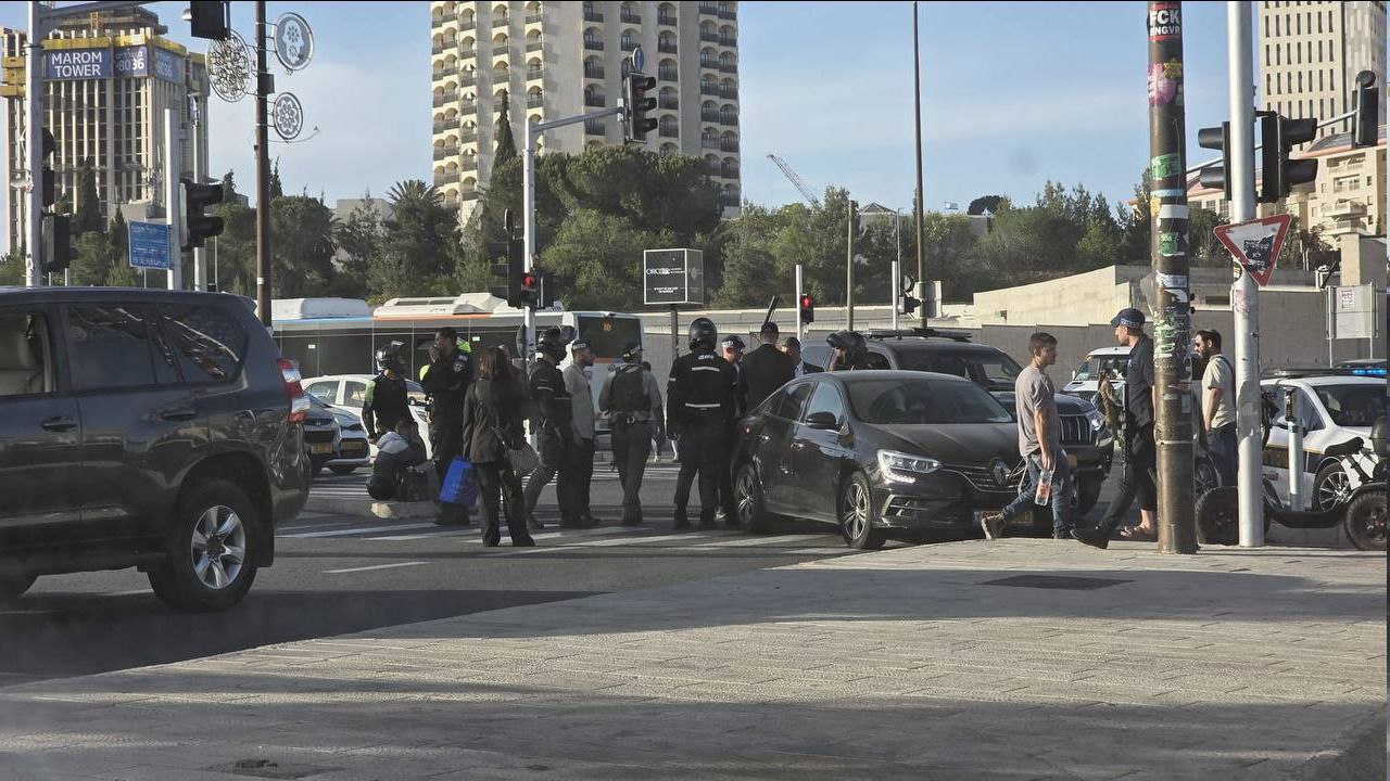 Netanyahunun korteji qəzaya düşdü 1 photo 2025 04 29 19 33 04