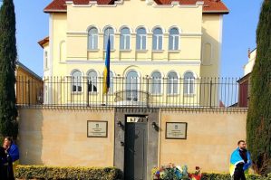 ukrayna sefirliyi