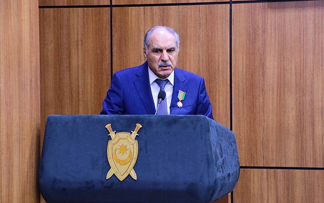 Xanlar Vəliyev təqaüdə göndərildi: belə yola salındı - FOTO