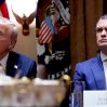 трамп и хегсет фейсбук 1024x594 1