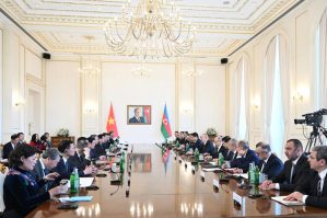 İlham Əliyevin To Lam ilə geniş tərkibdə görüşü başa çatdı - FOTO