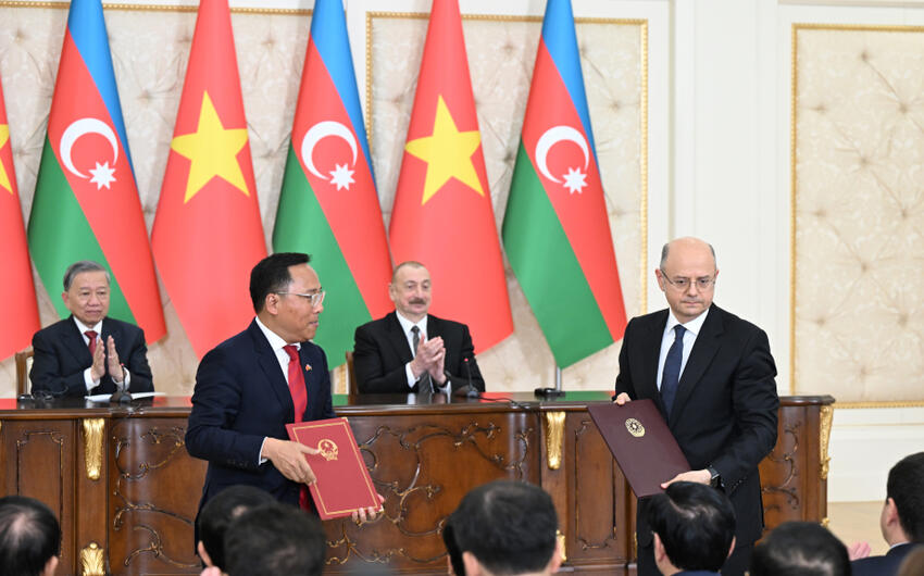 Azərbaycan və Vyetnam arasında imzalanmış sənədlərin mübadiləsi oldu 7 Azərbaycan və Vyetnam arasında imzalanmış sənədlərin mübadiləsi oldu
