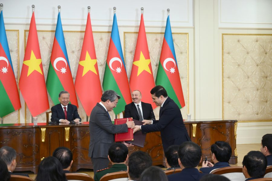 Azərbaycan və Vyetnam arasında imzalanmış sənədlərin mübadiləsi oldu
