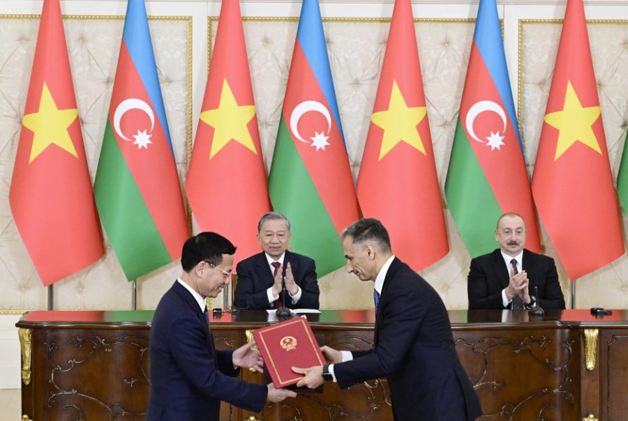 Azərbaycan və Vyetnam arasında imzalanmış sənədlərin mübadiləsi oldu