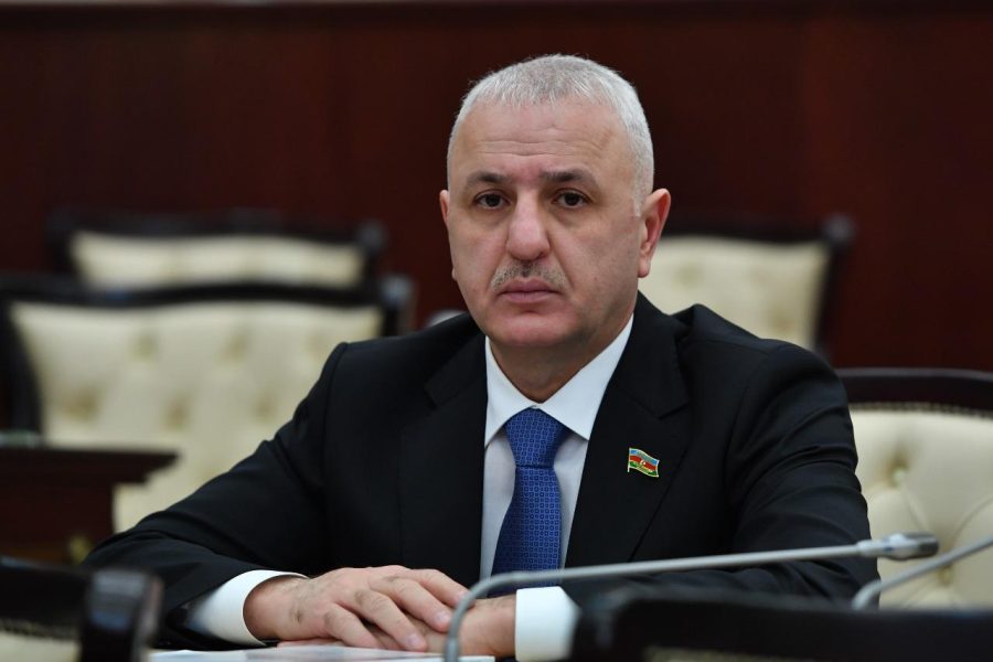 "Zirvə görüşünün Laçında keçirilməsinin özü bir mesajdır"