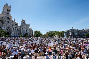 Sığortası olmayanlar ayağa qalxdı – İspaniyada kütləvi etirazlar