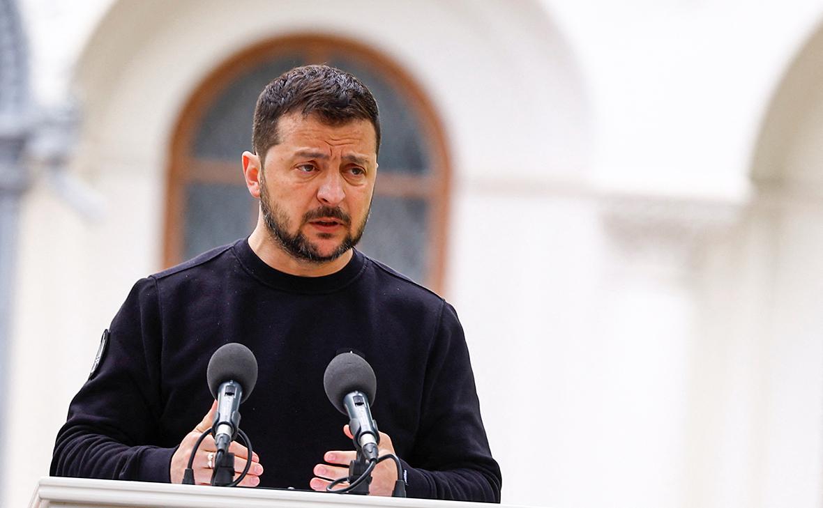 Zelenski Vatikanda bir sıra görüşlər keçirib