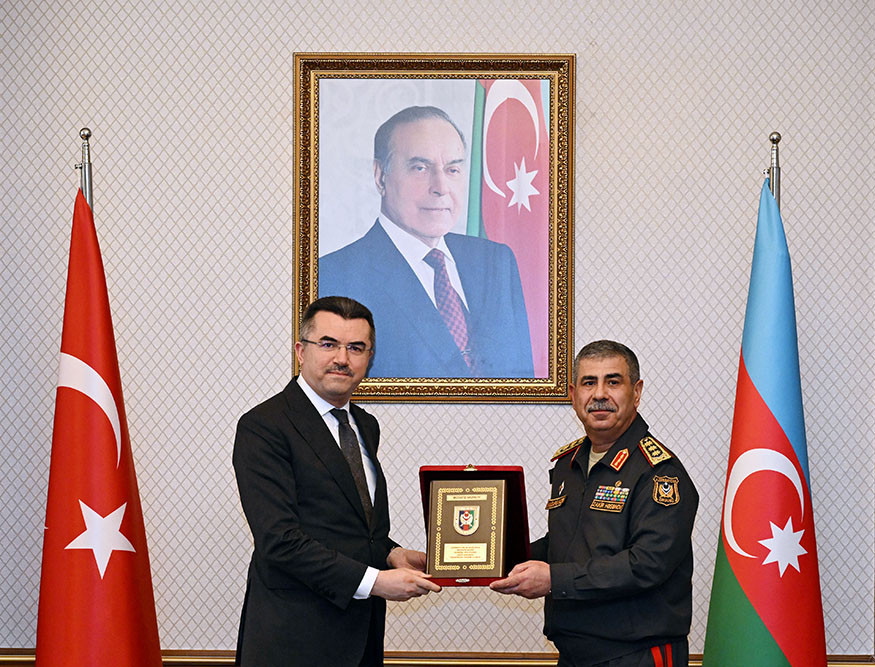 Zakir Həsənov Okay Məmiş ilə görüşdü - FOTO