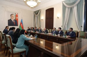 Kamran Əliyev beş ölkənin nümayəndə heyətləri ilə görüşdü - FOTO