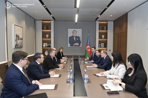 Ceyhun Bayramov Stiv Deyns ilə görüşdü - FOTO