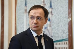 Medinskidən Ukraynaya mesaj: "Sabah saat 10-da…"