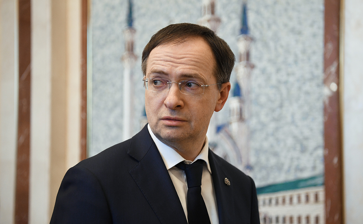 Medinskidən Ukraynaya mesaj: "Sabah saat 10-da…"