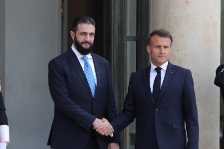 AA 20250507 37878401 37878388 FRANSA CUMHURBASKANI MACRON SURIYE CUMHURBASKANI SARA ILE GORUSTU