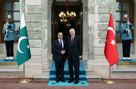 AA 20250525 38077704 38077699 CUMHURBASKANI ERDOGAN PAKISTAN BASBAKANI SAHBAZ SERIFI KABUL ETTI