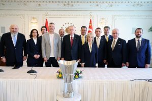 Ərdoğan "Fənərbağça" komandasını qəbul etdi