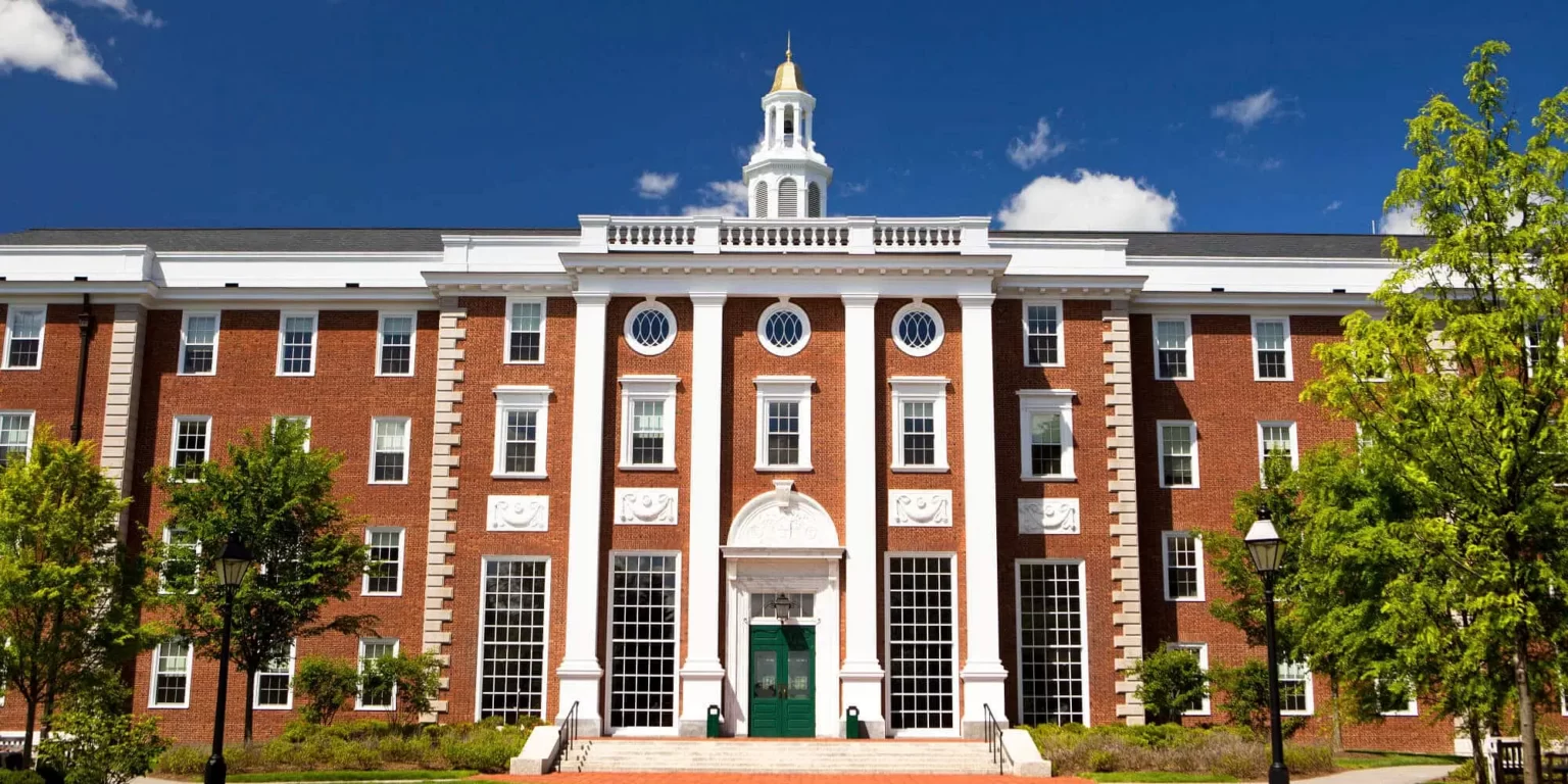Harvard University 1 1 1536x768 1