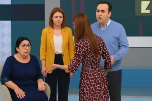 Müğənni efirdə ərinə xəyanət etdiyini dedi: Biabırçılığın dəhşətli nəticəsi - VİDEO