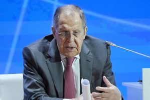 Lavrovdan bəyanat: Sülh sənədi hazırdır, amma...