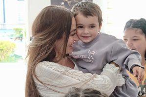 Arzu Əliyeva uşaqları ziyarət etdi - VİDEO