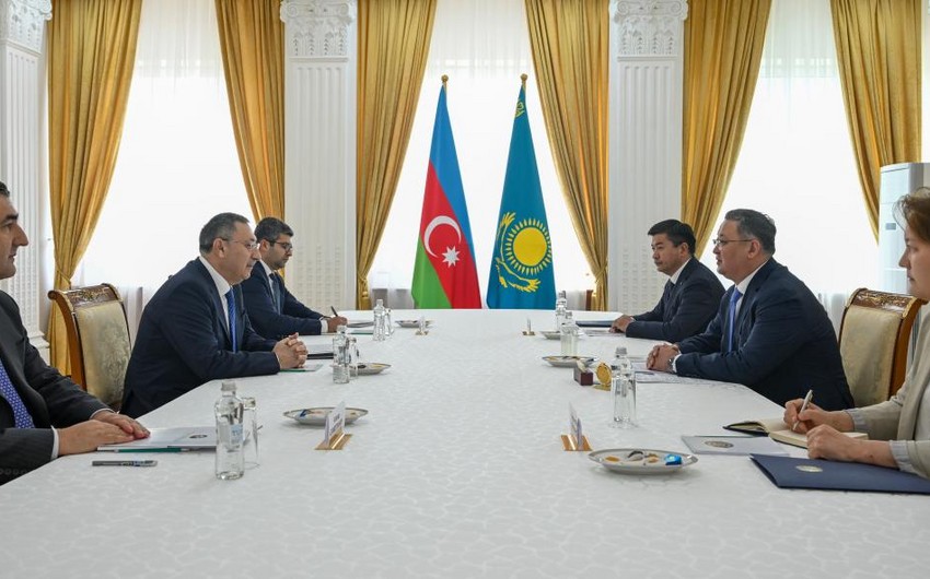 Xələf Xələfov Murat Nurtelu ilə görüşdü
