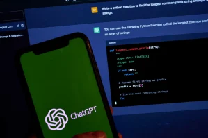 Süni intellekt dayandı – minlərlə istifadəçidən şikayət