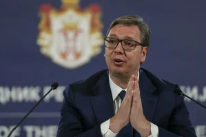 “Görsək ki, Ukraynaya silah gedir...” – Vuçiçdən xəbərdarlıq