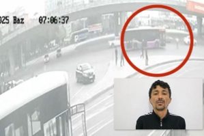 Özünü maşınların altına atan şəxs saxlanıldı - VİDEO