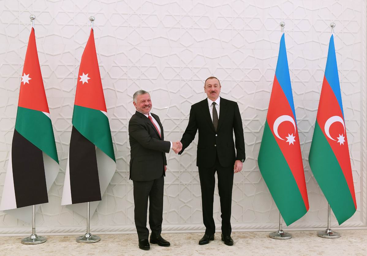 İlham Əliyev krala məktub göndərdi