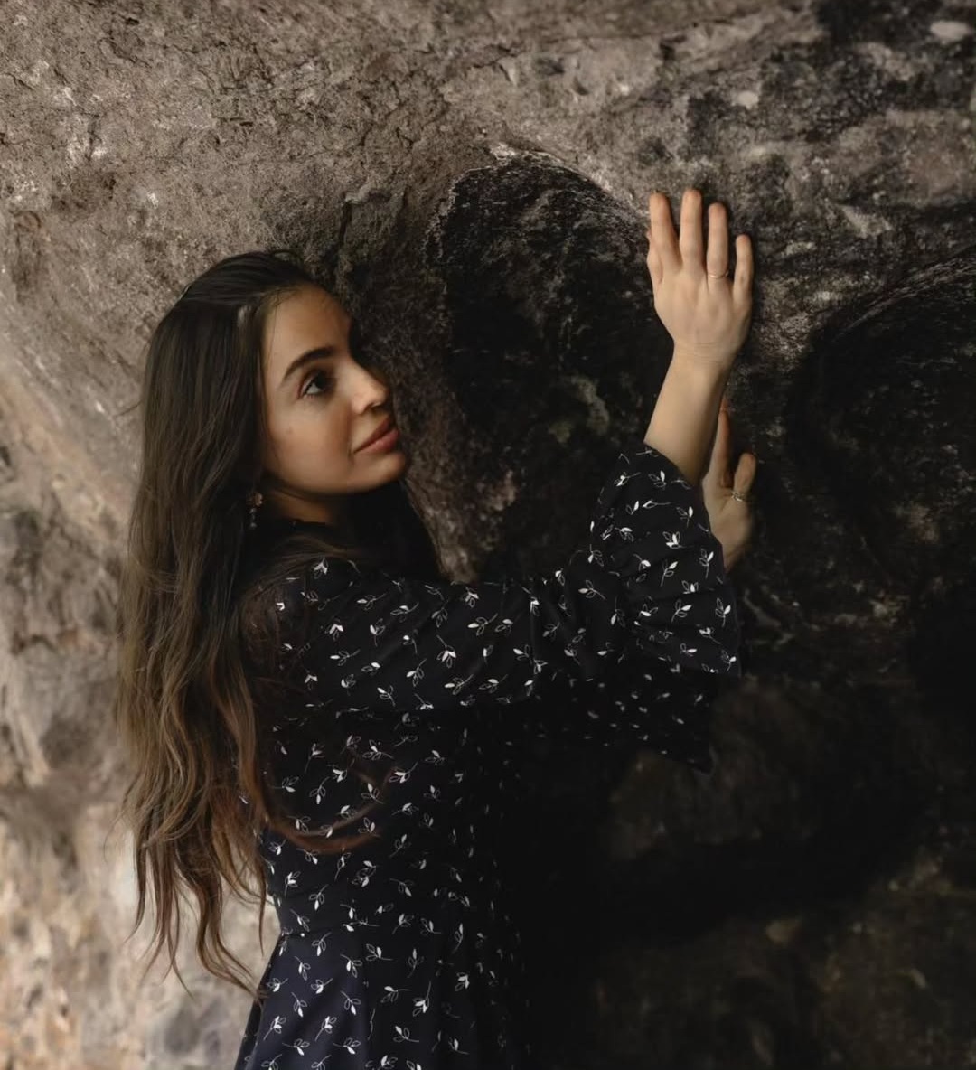 Leyla Əliyeva yeni şeirini paylaşdı