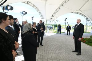 İkinci mərhələdə Kəngərlidə daha çox ev tikiləcək - Prezident