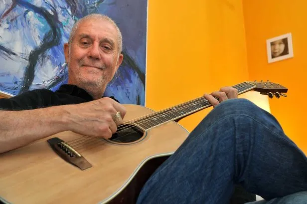 Türkiyənin məşhur müğənnisi vəfat etdi