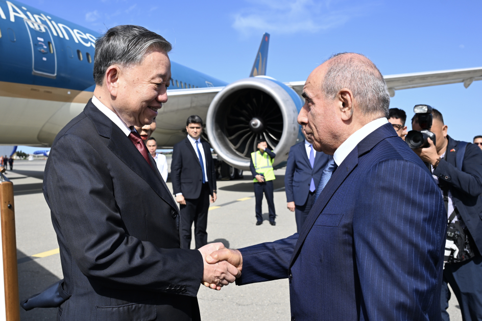 To Lam Azərbaycana gəldi - FOTOLAR 2 To Lam Azərbaycana gəldi - FOTOLAR