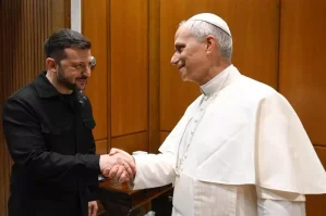 Zelenski Roma Papası ilə görüşdü - FOTO