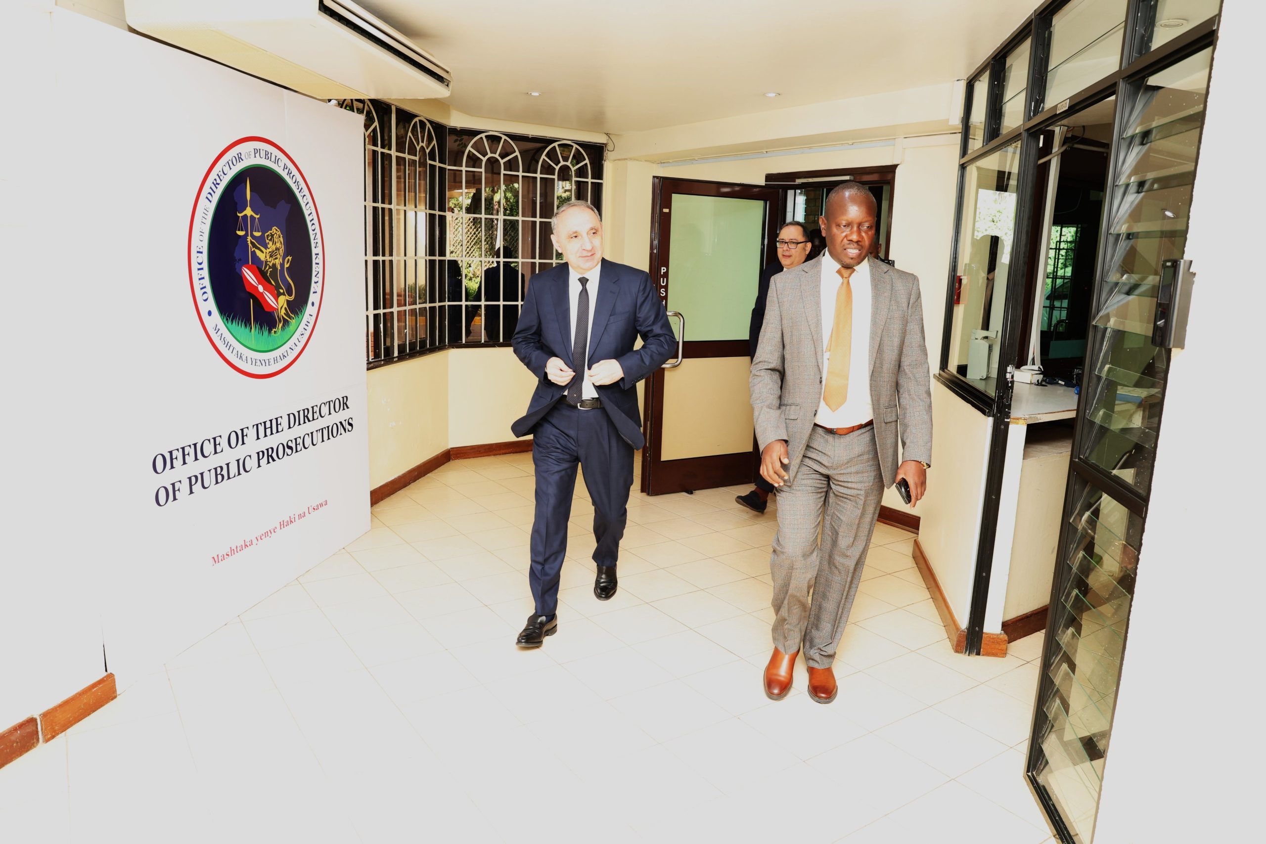 Keniya Prezidenti Kamran Əliyevi qəbul edib – FOTOLAR