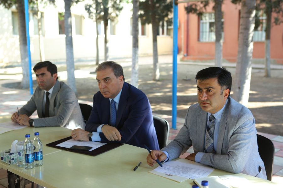 Niyazi Bayramov növbəti dəfə vətəndaşlarla görüşdü - FOTO