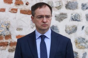 Medinski Umerovla görüşü təsdiqlədi