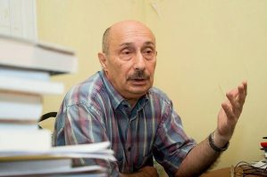 Zərdüşt Əlizadə: “AXC xalqla yox, mafiya ilə işləyirdi”