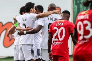 "Qarabağ" “Zirə”ni böyük hesabla məğlub etdi