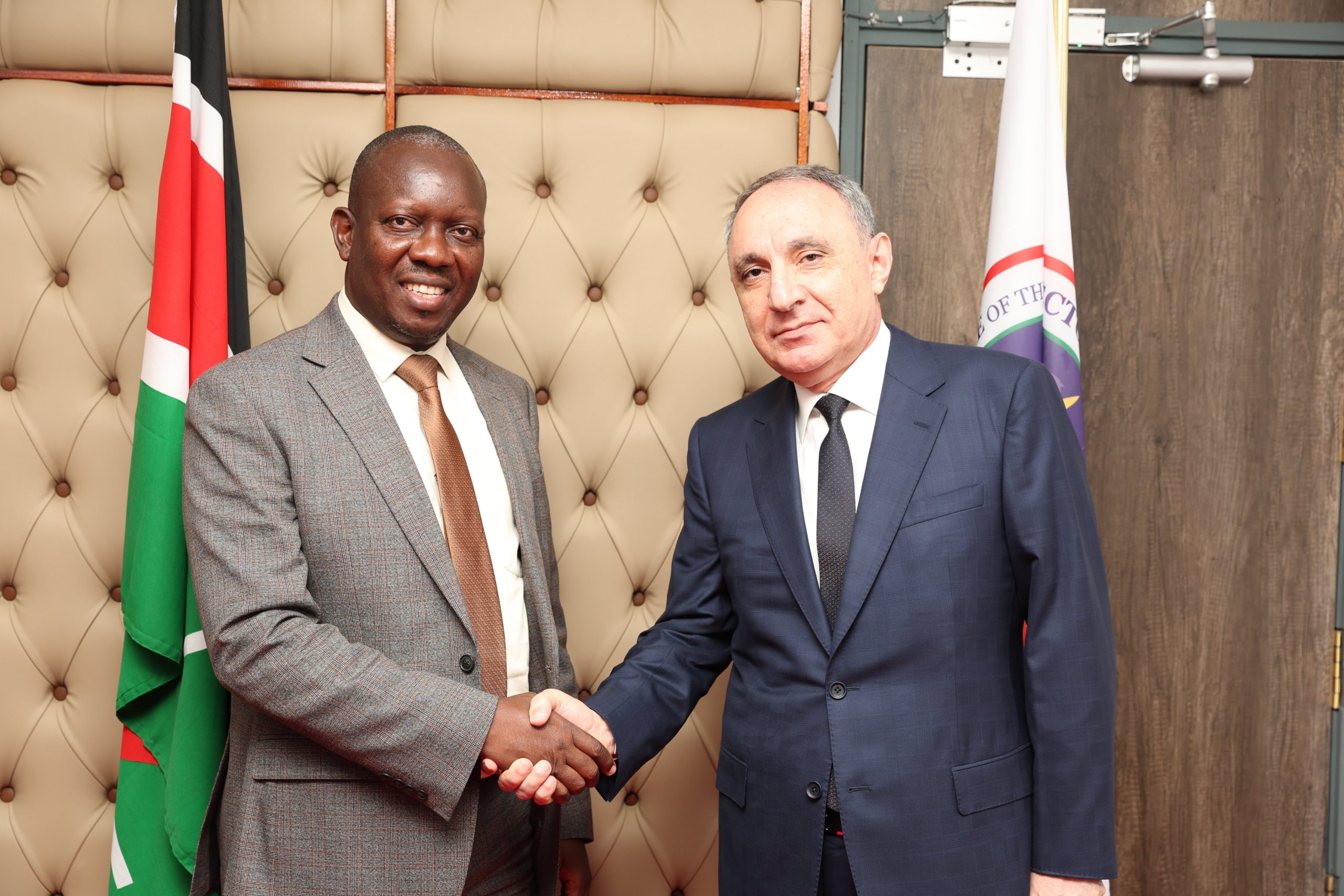 Keniya Prezidenti Kamran Əliyevi qəbul edib – FOTOLAR