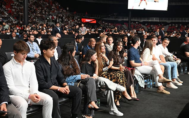 Prezidentin ailə üzvləri də UFC turnirini izlədi - FOTOLAR