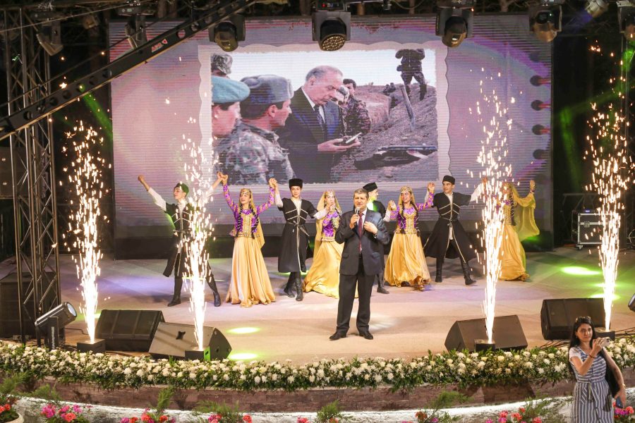 Xətaidə 15 iyun-Milli Qurtuluş Günü münasibətilə konsert keçirildi - FOTO/VİDEO 14 505715673 738422408751728 7600290401949399809 n