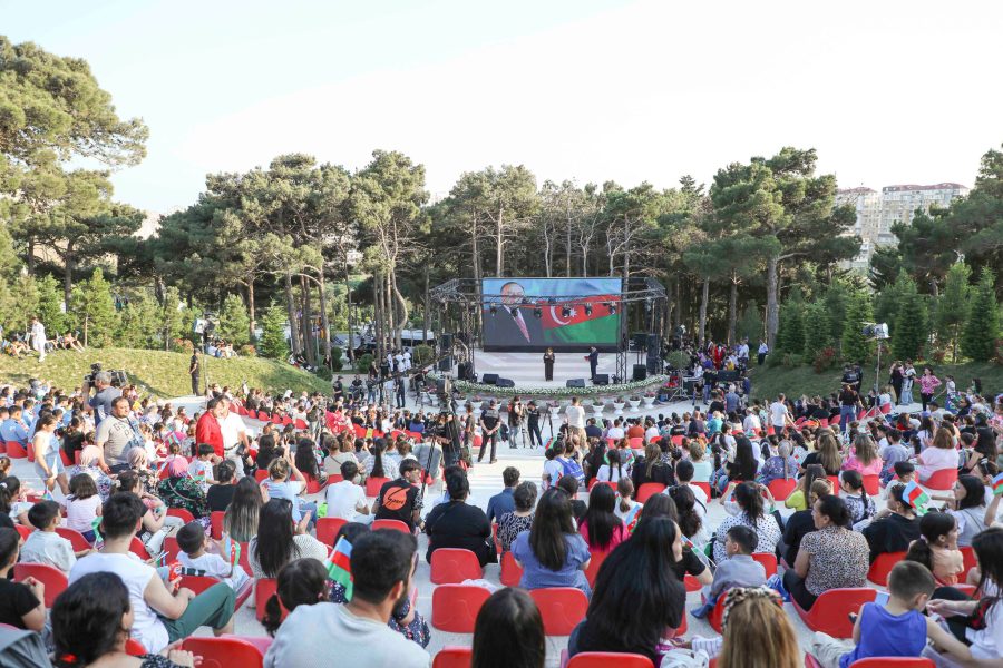 Xətaidə 15 iyun-Milli Qurtuluş Günü münasibətilə konsert keçirildi - FOTO/VİDEO 1 505808228 738422295418406 6534184768210857642 n