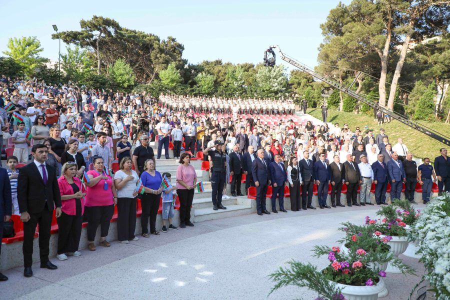 Xətaidə 15 iyun-Milli Qurtuluş Günü münasibətilə konsert keçirildi - FOTO/VİDEO 4 506748166 738422095418426 5566551749535447449 n