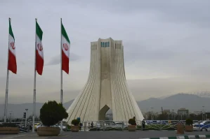 İran hava məkanını yenidən açdı – beynəlxalq uçuşlara yaşıl işıq