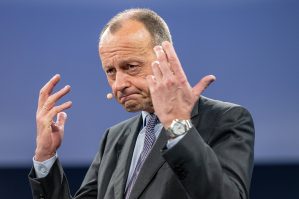 İsrail və ABŞ-ı bu əməliyyatlara görə qınaya bilmərik – Mertz