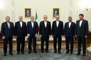 Pezeşkian yeni səfirə Azərbaycandan danışdı