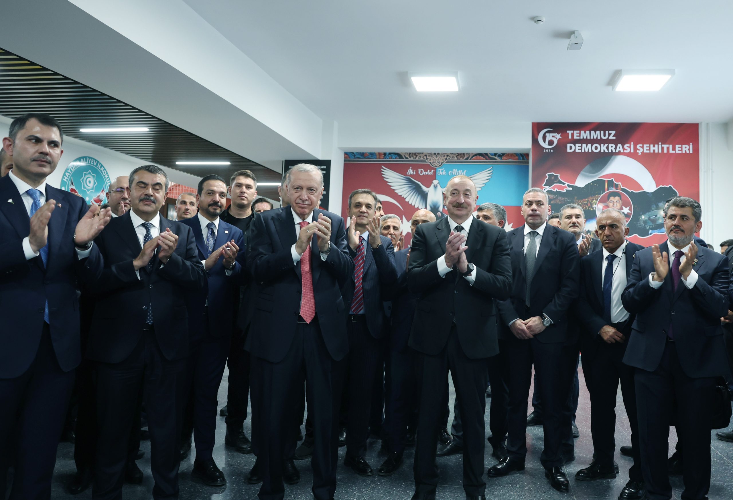 Prezidentlər "Çırpınırdı Qara dəniz"i dinlərkən - Duyğulu anlar / VİDEO 4 AA 20250619 38328614 38328601 CUMHURBASKANI ERDOGAN VE AZERBAYCAN CUMHURBASKANI ALIYEV KAHRAMANMARASTA scaled