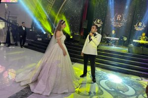 Bakıda toyda sürpriz: bəylə gəlin qonaqları təəccübləndirdi - FOTO / VİDEO 5 Bakıda toyda sürpriz: bəylə gəlin qonaqları təəccübləndirdi - FOTO / VİDEO